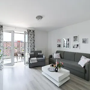 By The Sea Apartament
